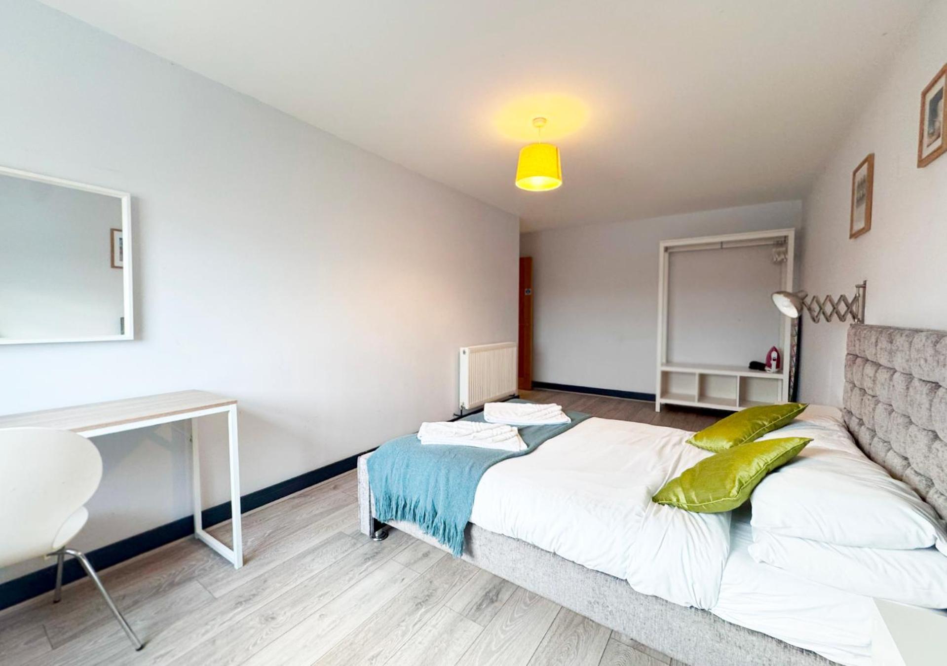 The Sunset Apartment - Margate Beach - By Goldex Coastal Breaks Eksteriør billede